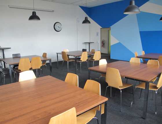 Grosses Sitzungszimmer